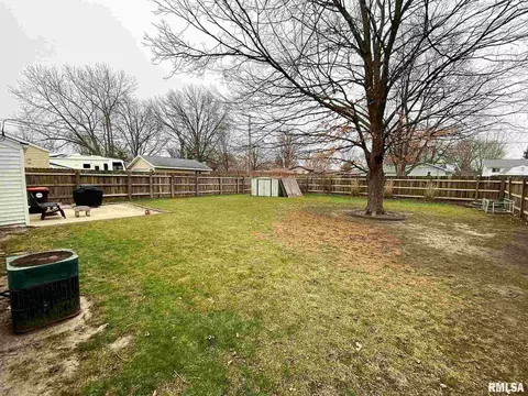 324 Edgewood Ct, Morton, IL 61550 photo 28