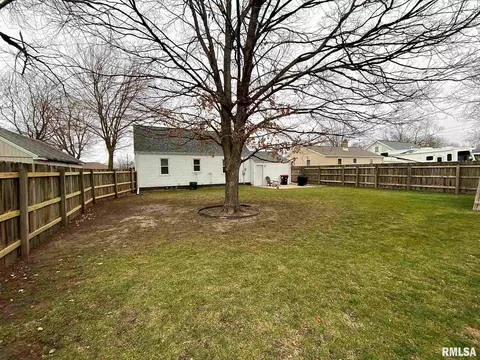 324 Edgewood Ct, Morton, IL 61550 photo 27