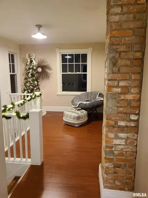 656 N 2nd Ave, Canton, IL 61520 photo 24