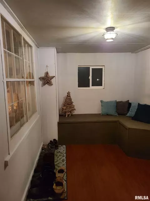 656 N 2nd Ave, Canton, IL 61520 photo 20