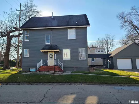 656 N 2nd Ave, Canton, IL 61520 photo 3