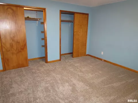 1222 E Mckinley St, Lowpoint, IL 61545 photo 28