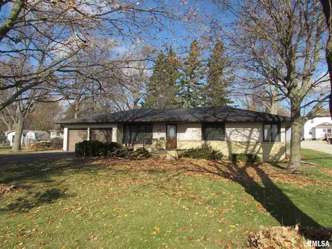 1222 E Mckinley St, Lowpoint, IL 61545 photo 2