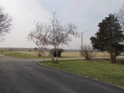 1222 E Mckinley St, Lowpoint, IL 61545 photo 46