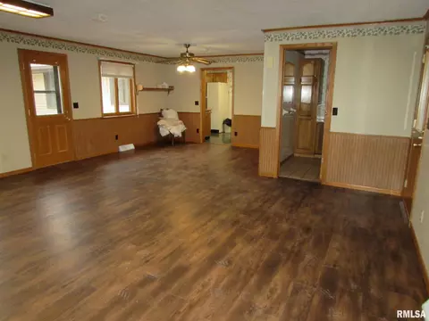 1222 E Mckinley St, Lowpoint, IL 61545 photo 21