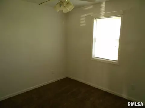 1224 E Washington St, Macomb, IL 61455 photo 7