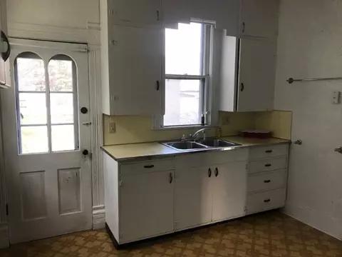 331 S Mcarthur St, Macomb, IL 61455 photo 7