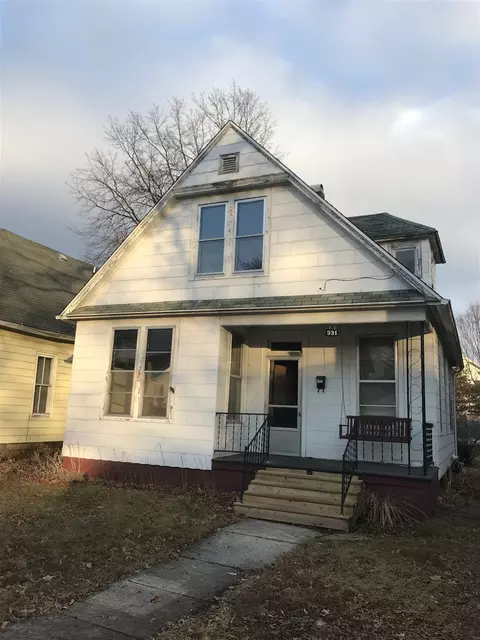 331 S Mcarthur St, Macomb, IL 61455 photo 1