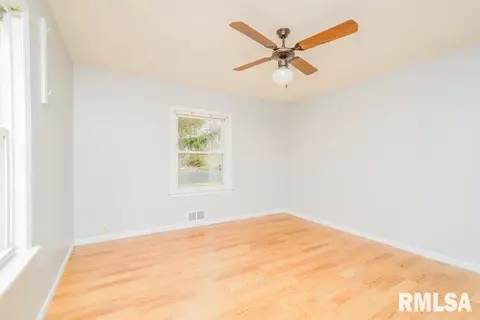 508 W Cruger Rd, Eureka, IL 61530 photo 16