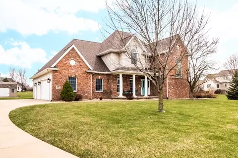 406 Johnson Ct, Germantown Hills, IL 61548 photo 2