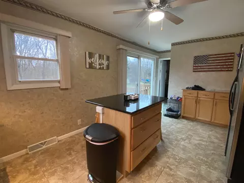 432 Summers Dr, Macomb, IL 61455 photo 12