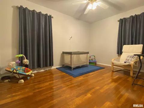 432 Summers Dr, Macomb, IL 61455 photo 7