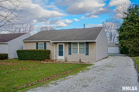 404 N 2nd St, Dunlap, IL 61525 photo 1
