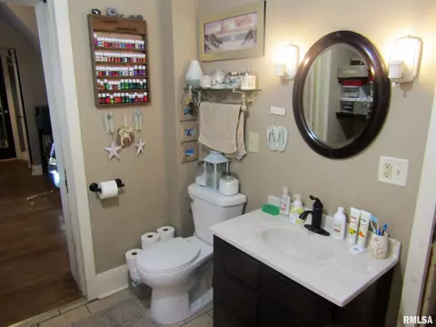 357 N Avenue B Avenue B, Canton, IL 61520 photo 13