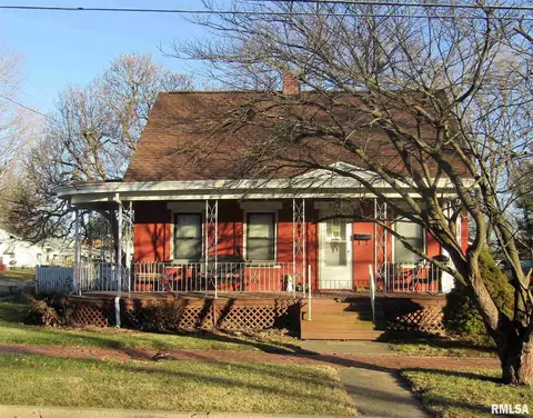 357 N Avenue B Avenue B, Canton, IL 61520 photo 1