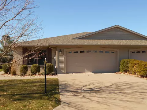 1022 Willow Rd, Macomb, IL 61455 photo 1