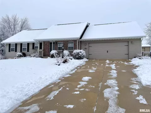 503 Bittersweet Ave, Germantown Hills, IL 61548 photo 2