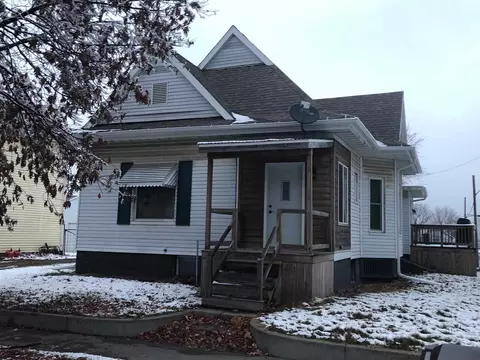 130 E Main St, Cuba, IL 61427 photo 1