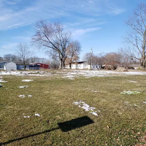 101 E 6th St, Saint David, IL 61563 photo 9