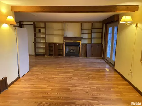1200 S Johnson St, Macomb, IL 61455 photo 11