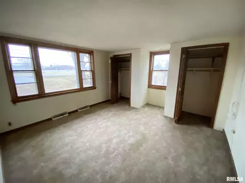 1200 S Johnson St, Macomb, IL 61455 photo 22