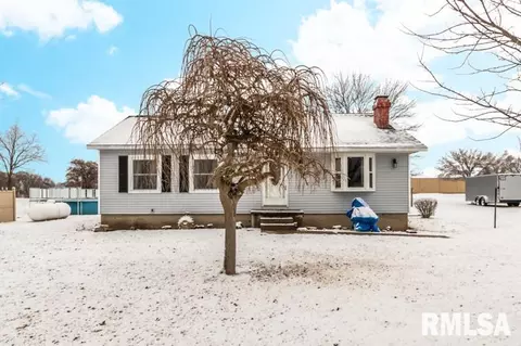 8726 Desutter Rd, Manito, IL 61546 photo 1