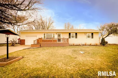 1450 E Ash St, Canton, IL 61520 photo 1