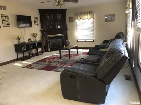 5111 S Acre Rd, Mapleton, IL 61547 photo 8