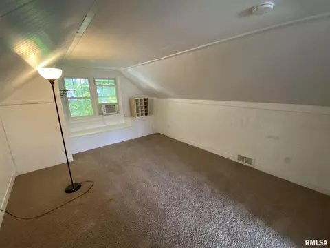 301 E Jackson St, Morton, IL 61550 photo 19
