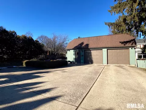 815 Compton Pkwy, Macomb, IL 61455 photo 50