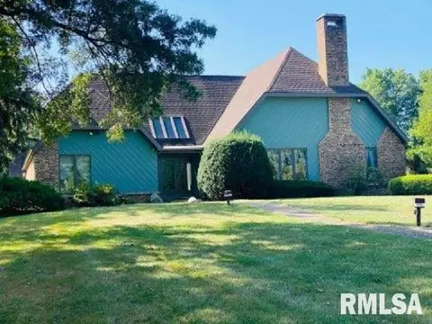815 Compton Pkwy, Macomb, IL 61455 photo 1