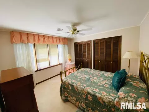 815 Compton Pkwy, Macomb, IL 61455 photo 35