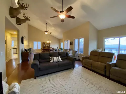 12685 E 900th St, Macomb, IL 61455 photo 6