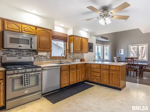 9529 W Buckingham Ct, Mapleton, IL 61547 photo 9