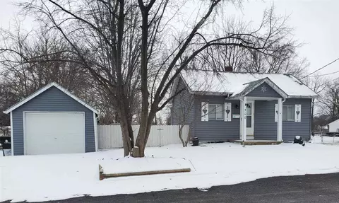 500 Eldridge St, Washington, IL 61571 photo 1