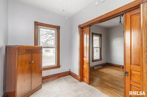 410 N Main St, Eureka, IL 61530 photo 11
