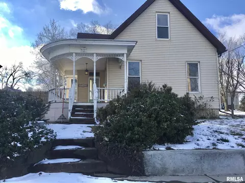 410 N Main St, Eureka, IL 61530 photo 41