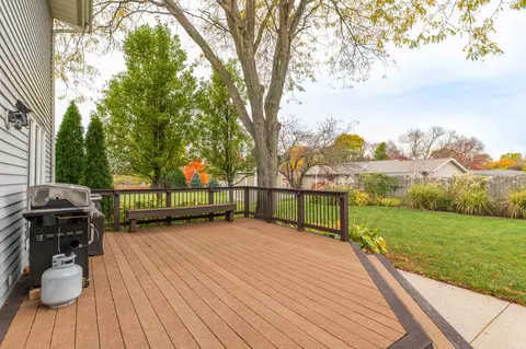 505 Ridge Ln, Eureka, IL 61530 photo 4