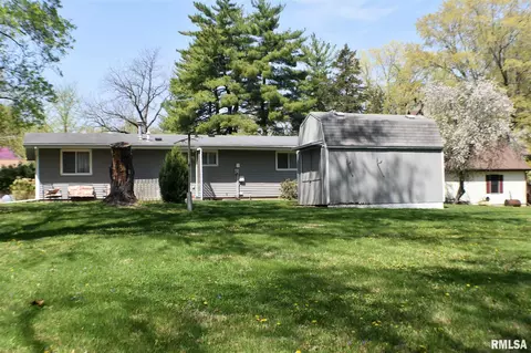 1101 Maple Ave, Macomb, IL 61455 photo 17