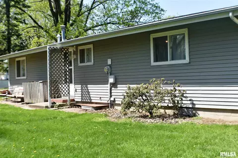 1101 Maple Ave, Macomb, IL 61455 photo 16