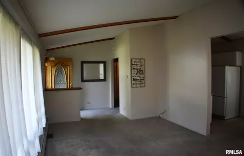 1101 Maple Ave, Macomb, IL 61455 photo 3