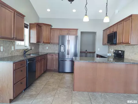 104 Sable Ln, Washington, IL 61571 photo 15