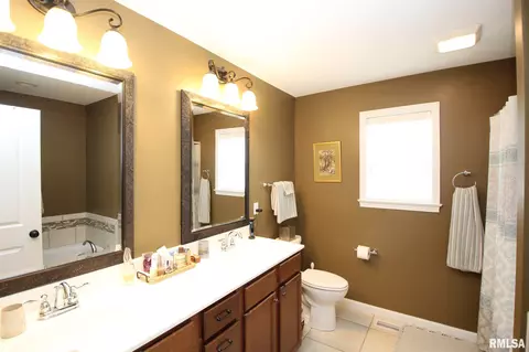 1853 Jadens Way, Washington, IL 61571 photo 19