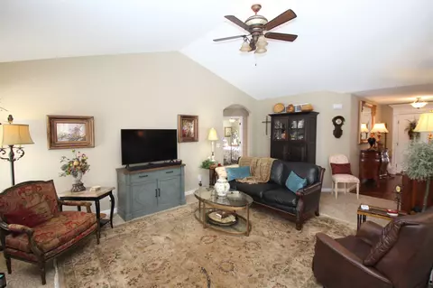 1853 Jadens Way, Washington, IL 61571 photo 7