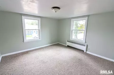 305 E Harrison St, Morton, IL 61550 photo 24