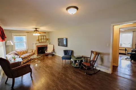 305 E Harrison St, Morton, IL 61550 photo 5