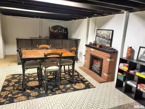 318 E Pine St, Metamora, IL 61548 photo 33