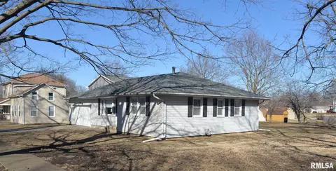 204 S Elm St, Delavan, IL 61734 photo 19