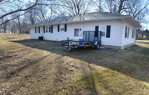 204 S Elm St, Delavan, IL 61734 photo 21