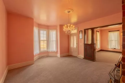 23176 E State Route 9 Rd, Canton, IL 61520 photo 4